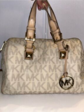 Michael Kors Grayson Signature Vanilla Satchel
